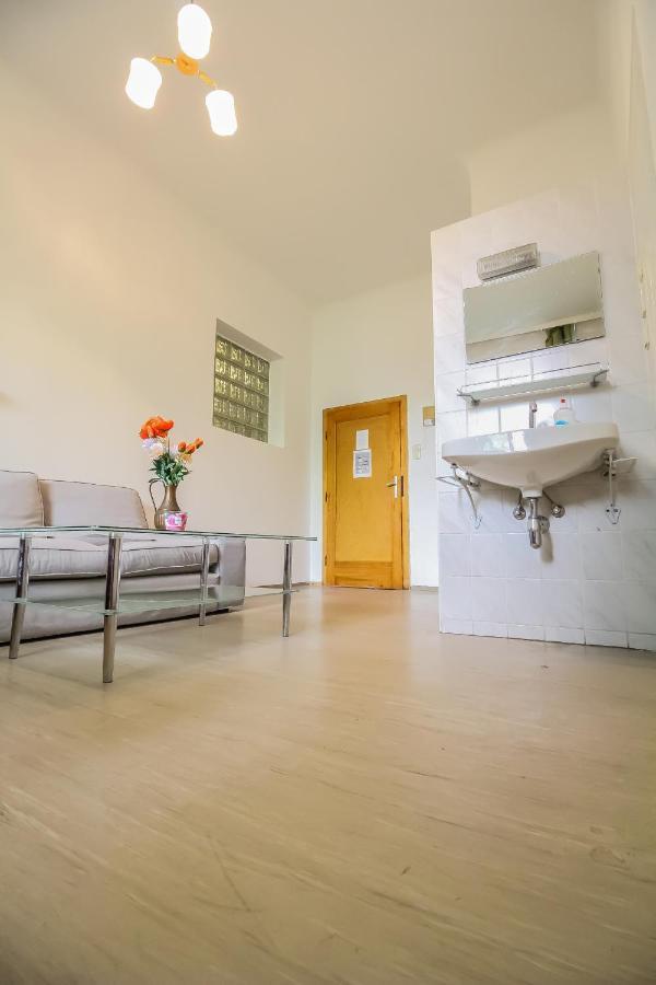 Queen Studio 3P Bs Βιέννη Εξωτερικό φωτογραφία